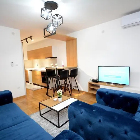 Apartamento Cvetkovic Lux аpartmani & Free Garaza Vrnjačka Banja