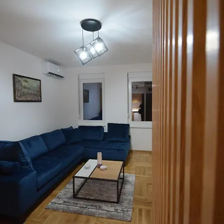 Cvetkovic Lux аpartmani & Free Garaza Apartamento *